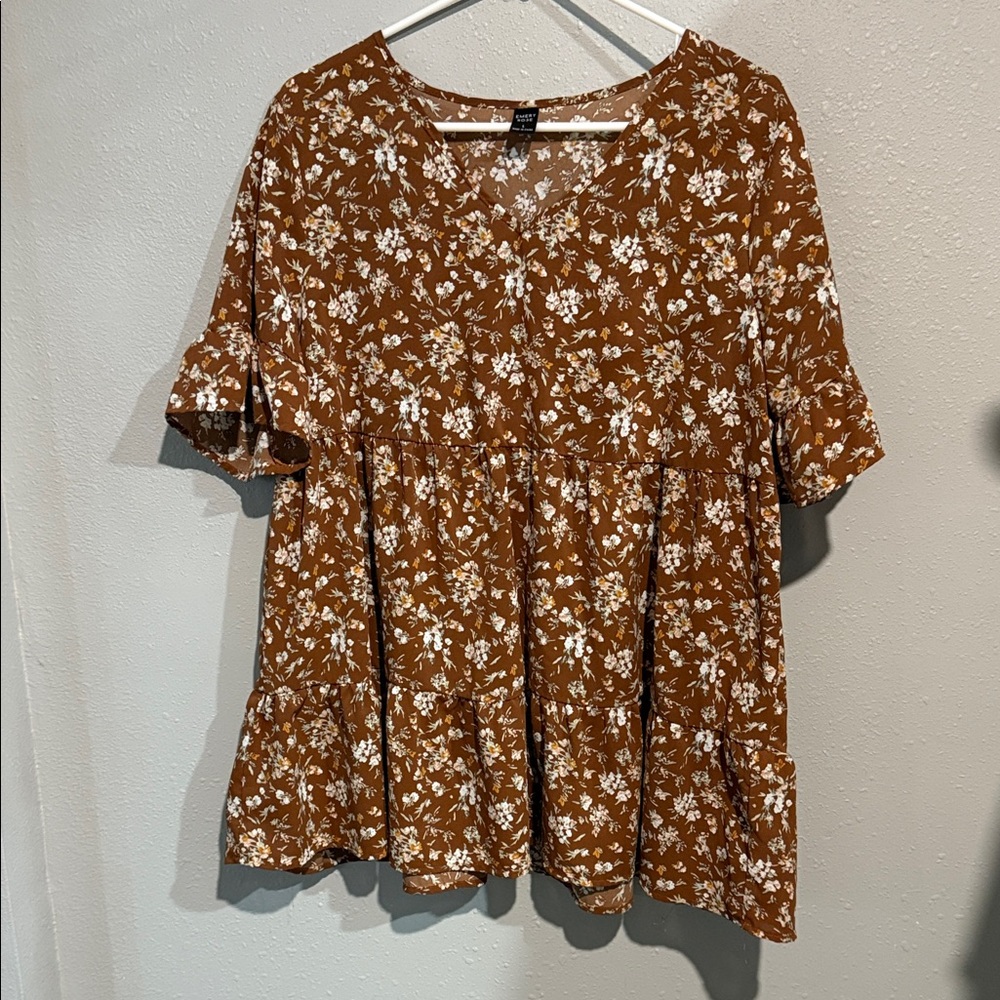 Floral Brown Blouse with Short Sleeves